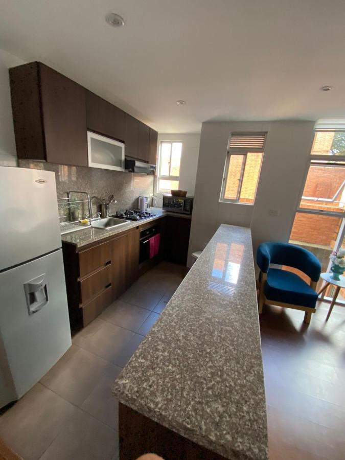 Con Terraza Privada- Clinica Reina Sofia Appartement *